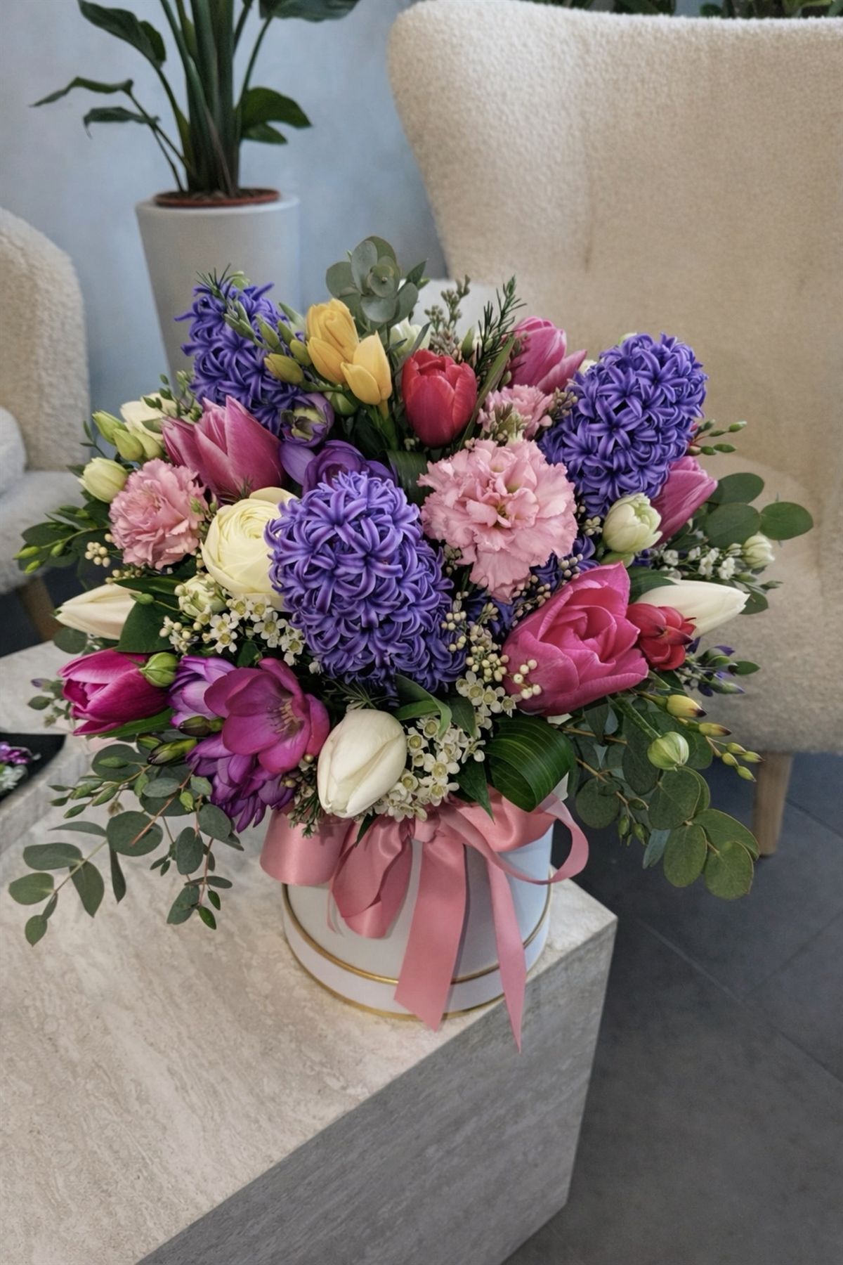 Пролет в кутия