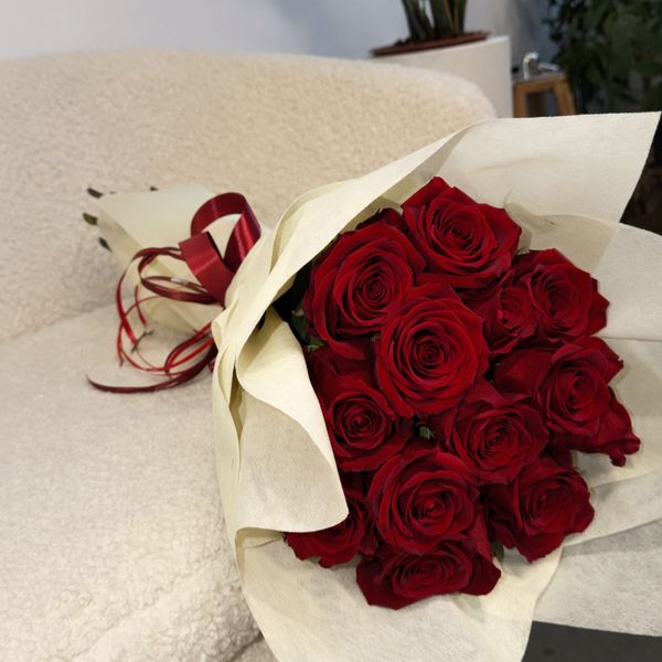 Класически букет 15 рози