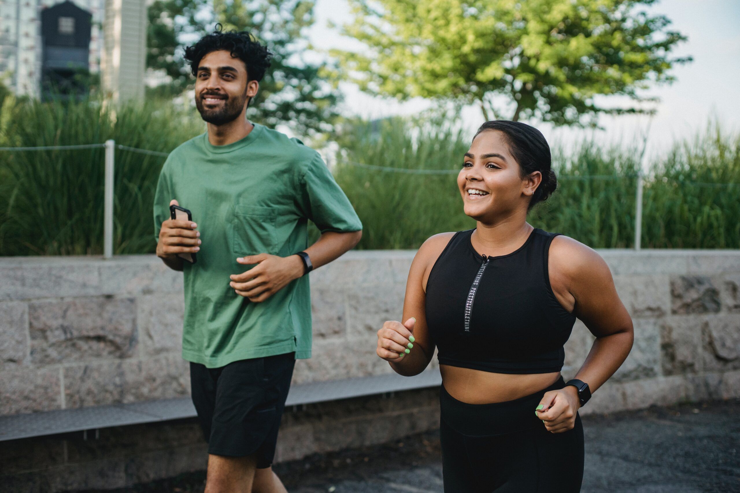 Reprendre la course à pied sans se blesser : conseils de nos experts à LaSalle et Charlemagne