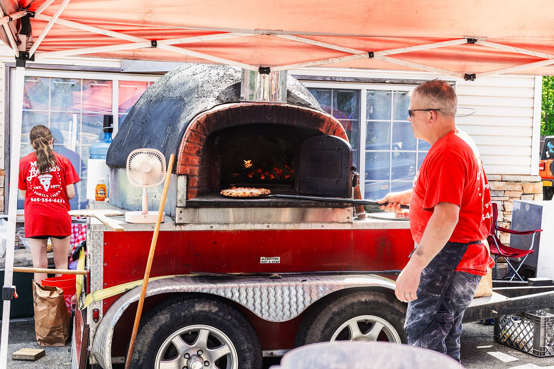 Mama Lorussos Wood Fired Pizza