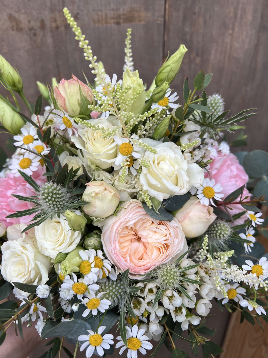 Frische Blumenarrangements