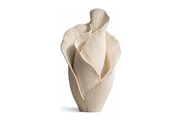 Veil Petal — decor escultural
