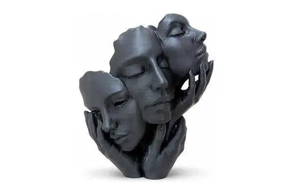 Escultura Três Faces