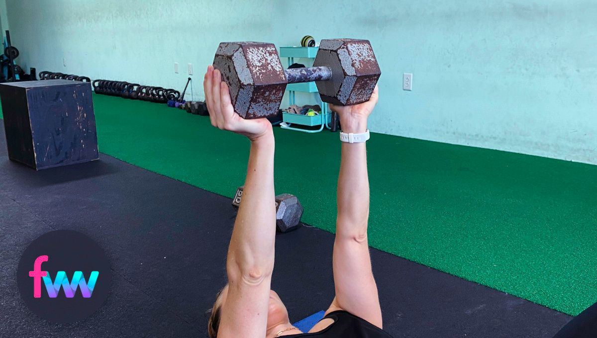 Kindal show how it can be really dangerous to hold a dumbbell during a workout.