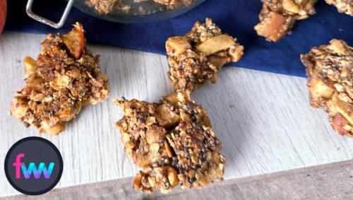 Apple granola crunchy chunks.