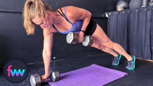 Kindal at the the top of the alternating renegade row pull. Same position with the only difference being her not rowing arm is on a dumbbell.