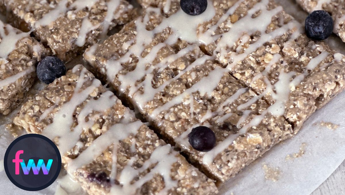 Blueberry protein bars