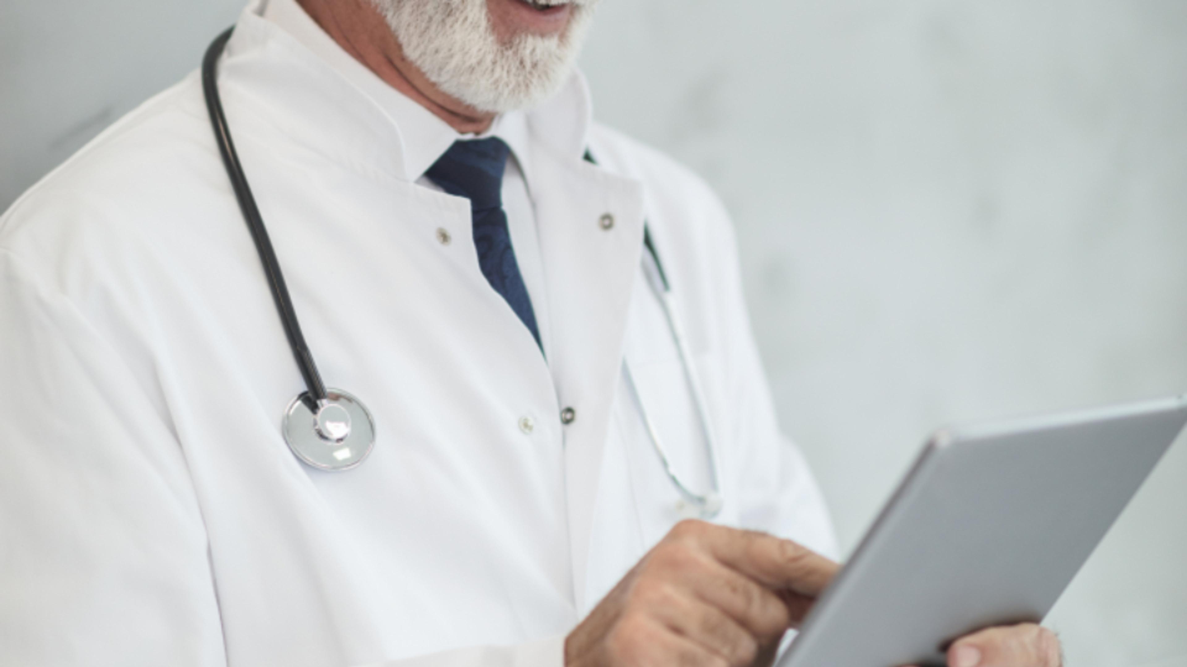 父親節最好的禮物是健康:藥袋、保健食品、健檢報告看不懂?AI 拍照秒懂-藥袋標示、保健食品成分、健檢報告紅字、食品營養標示,用 AI 拍照工具幫爸爸看懂,附重要醫療提醒