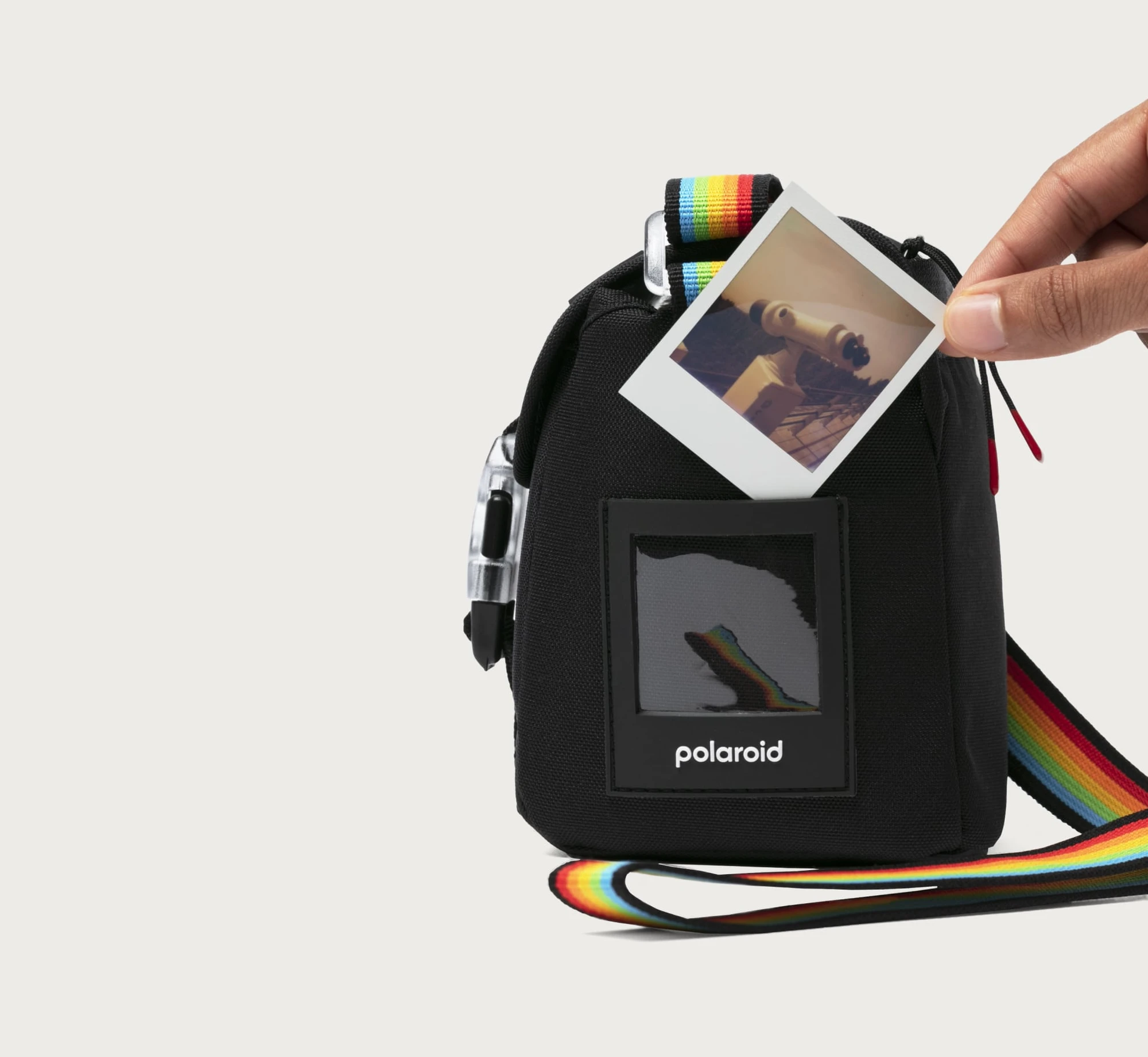Built-in itty-bitty picture gallery.