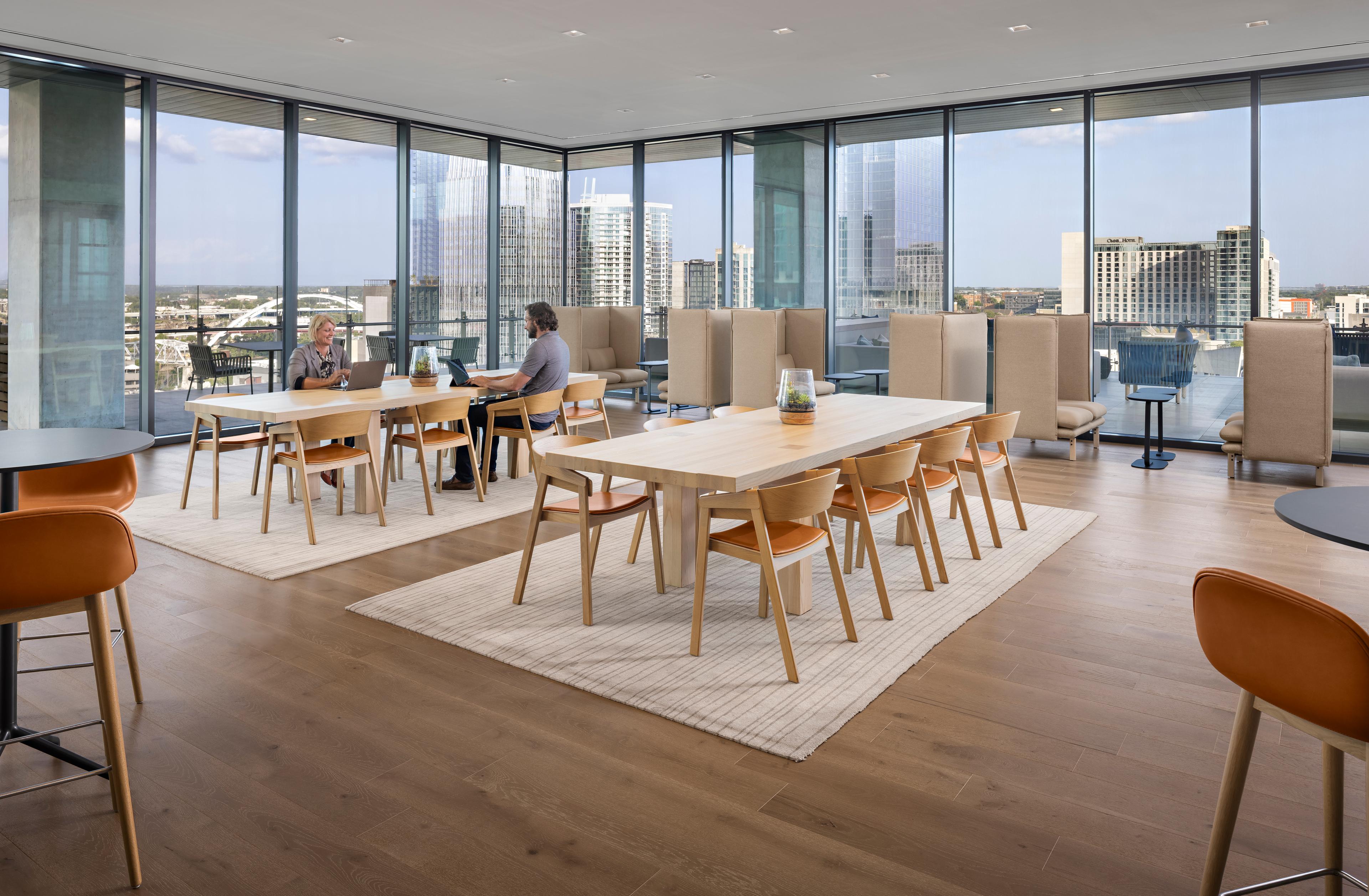 Flexible, Connected Workplace Design