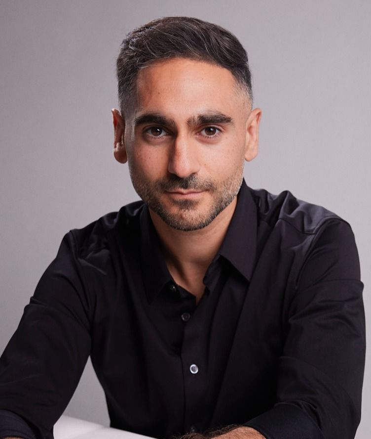 Alex Banayan
