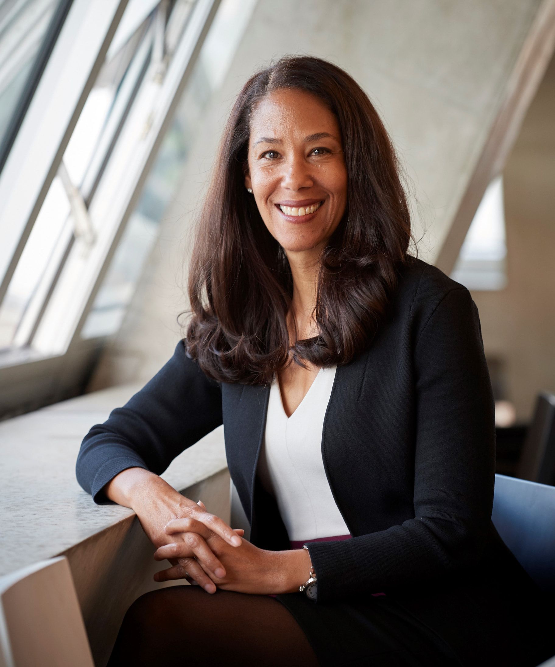 Mona Sutphen