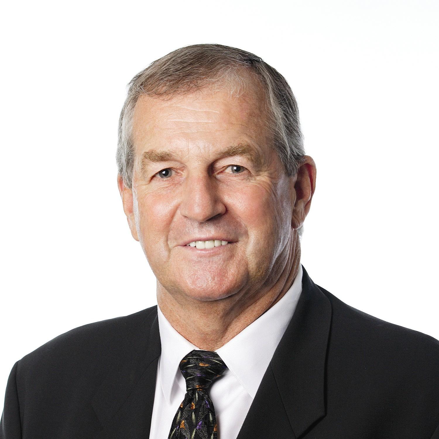 Jim Calhoun
