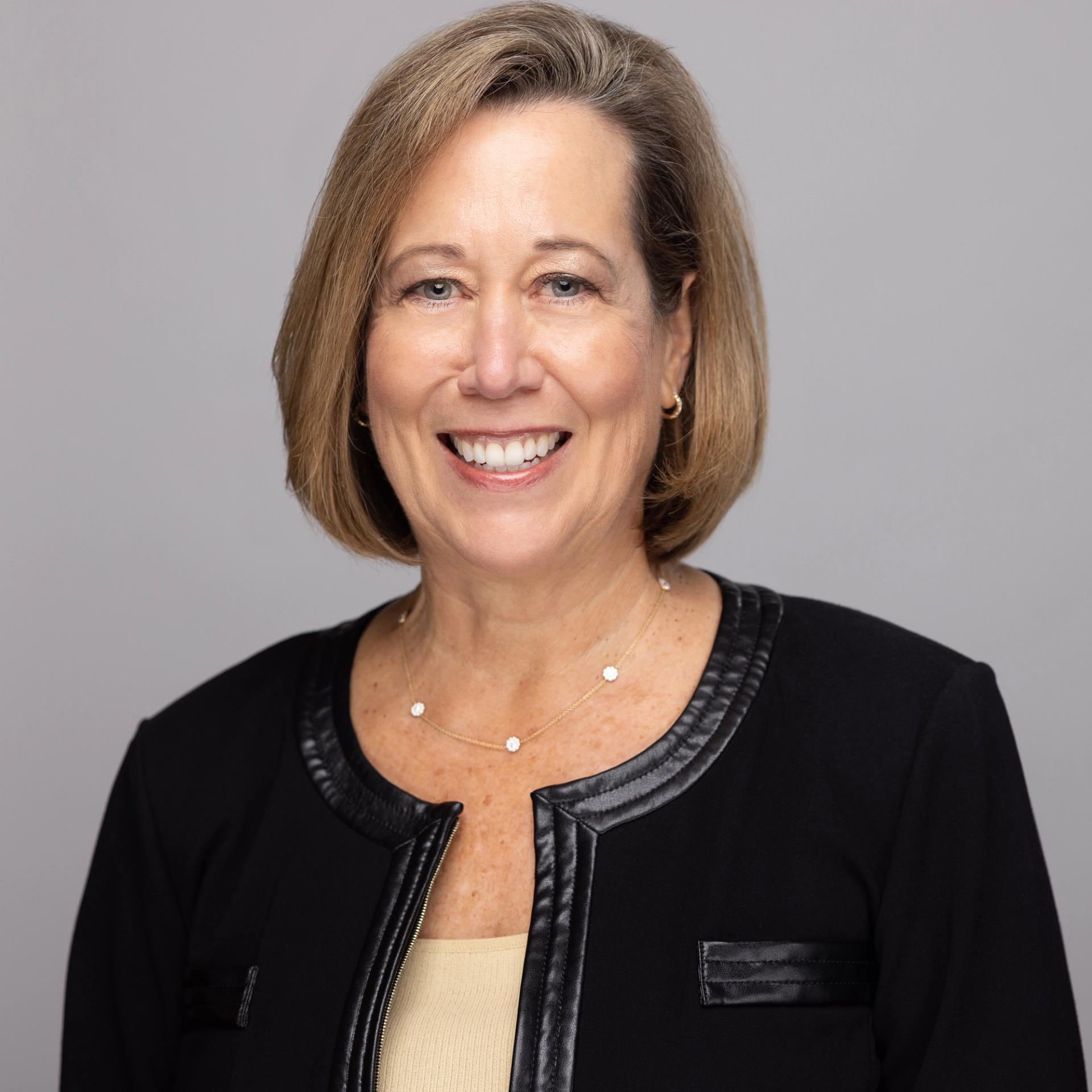 Headshot of Christine Farrell