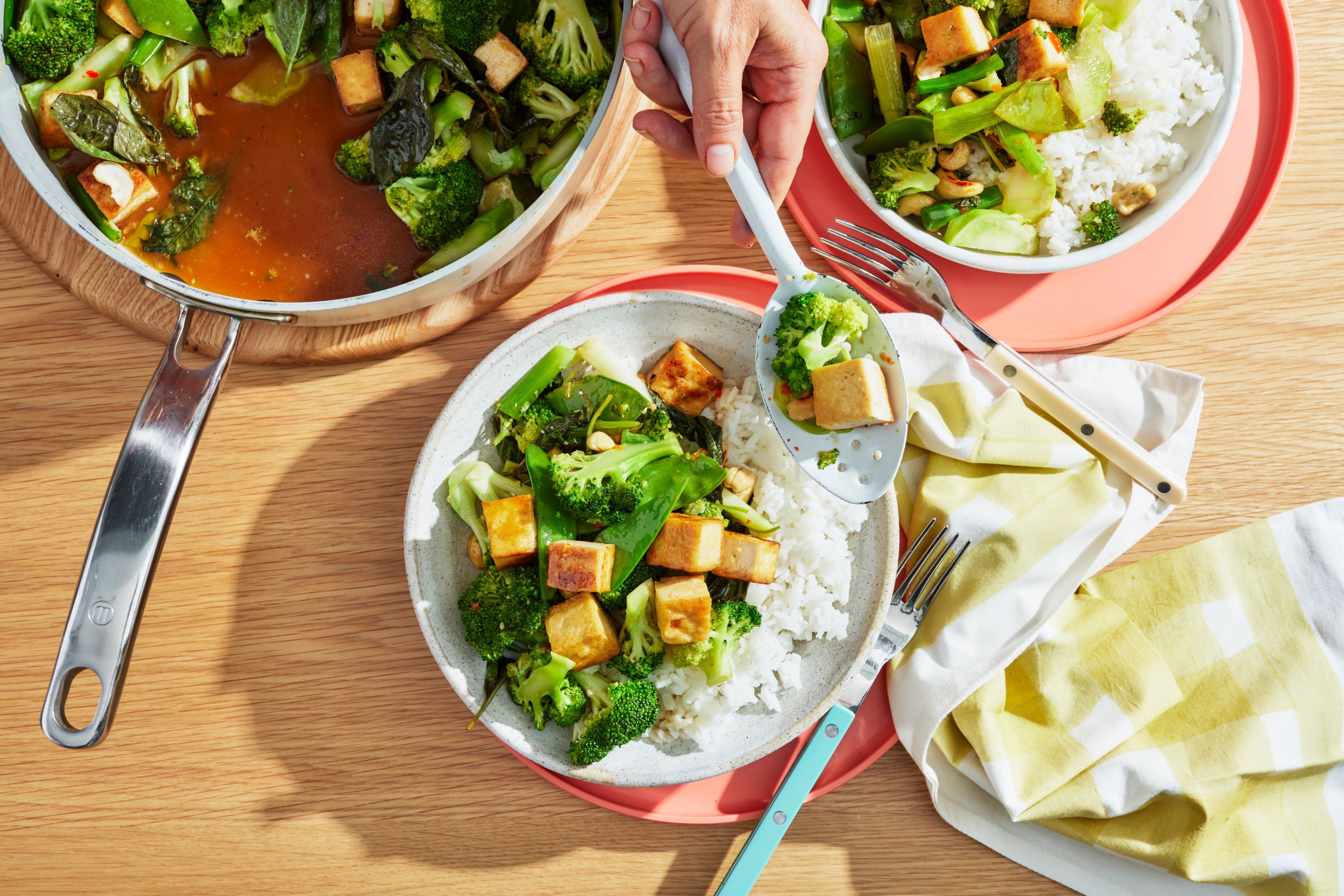 Tofu, Broccoli and Basil Stir-Fry