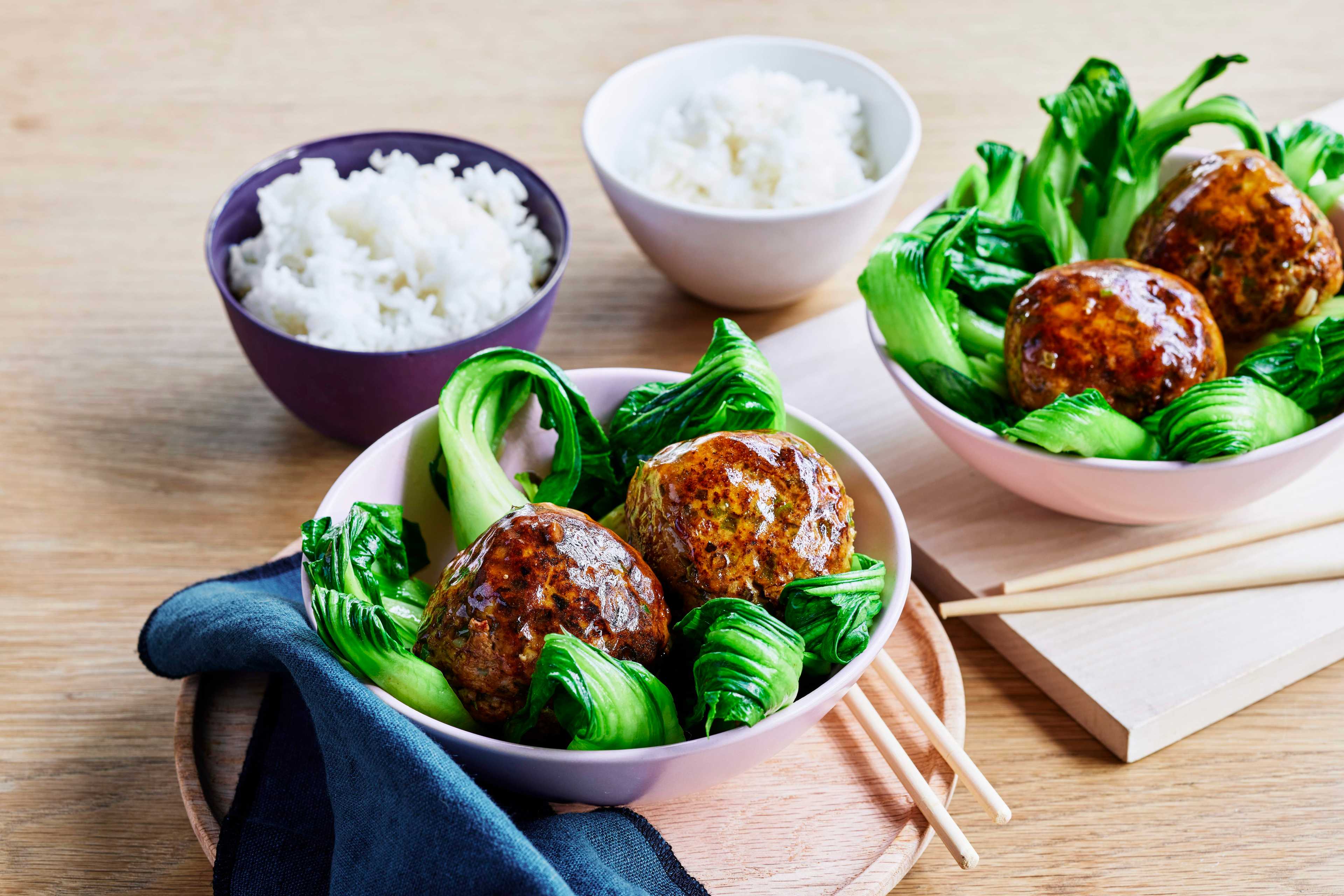 Lions Head Meatballs with Rice and Greens