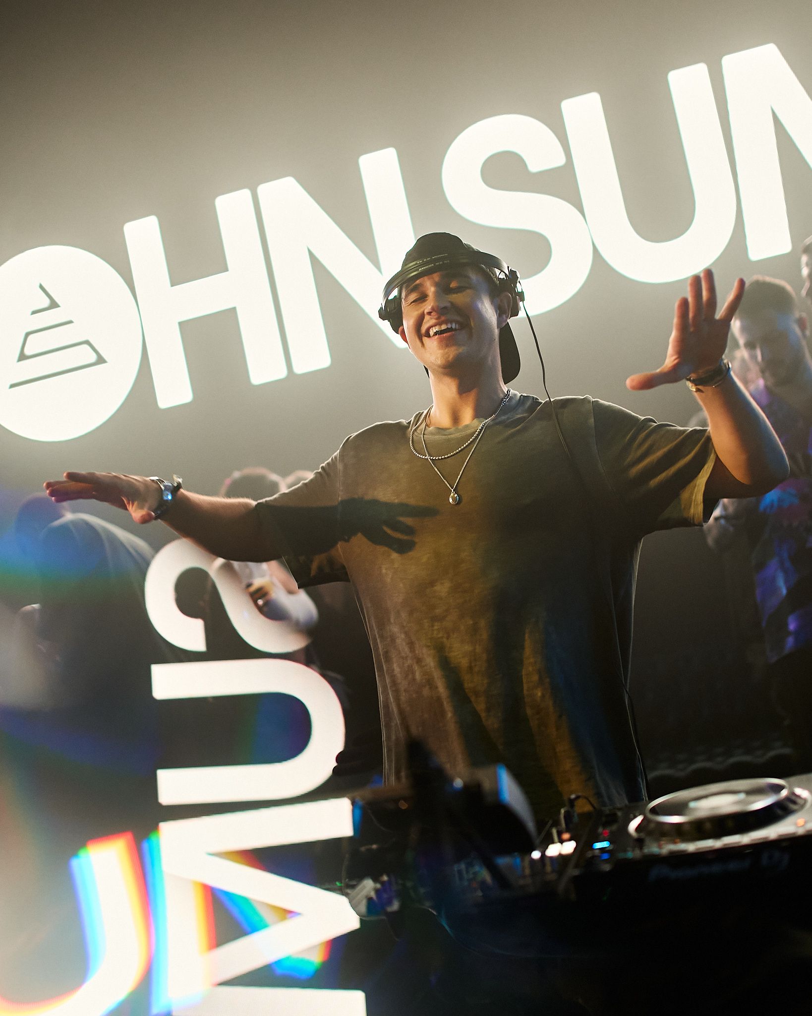 ミュージック SION MUSIC INDEX Hi-Vision PREMIUM LIVE SION MUSIC INDEX Hi-Vision PREMIUM LIVE