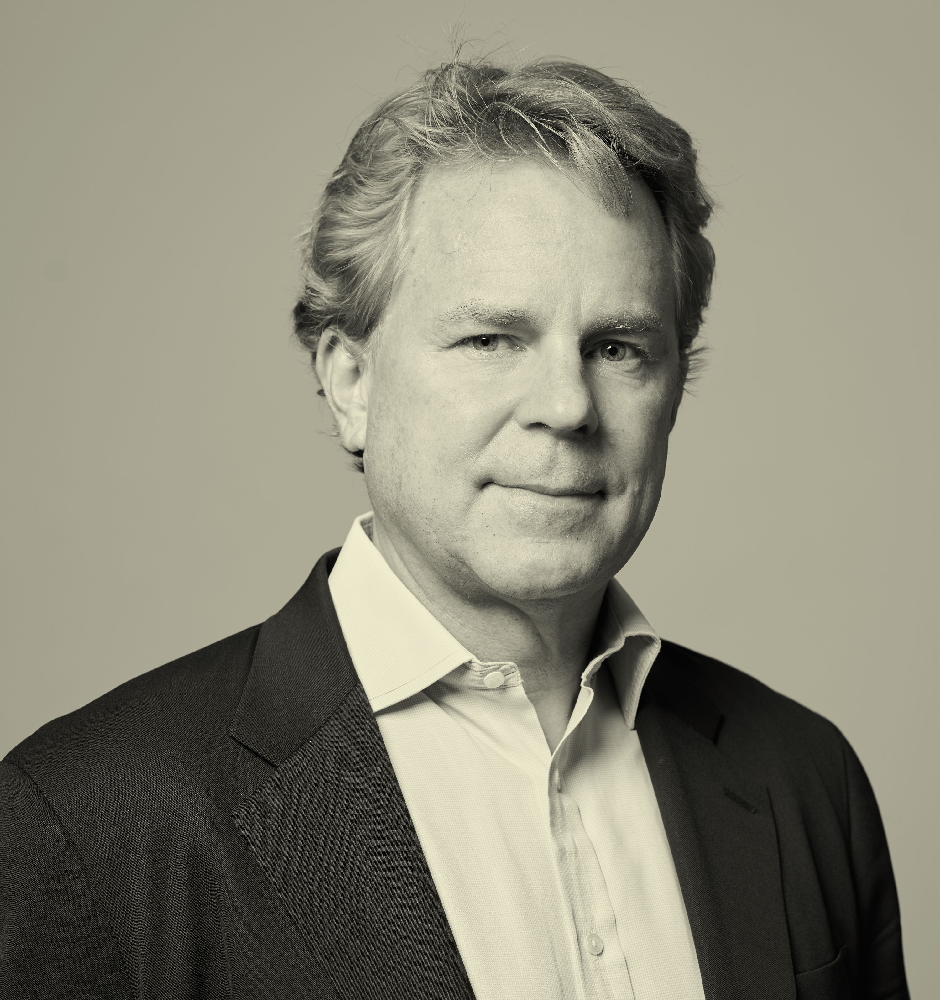 小物 SMITH Founder Justin Smith | Semafor
