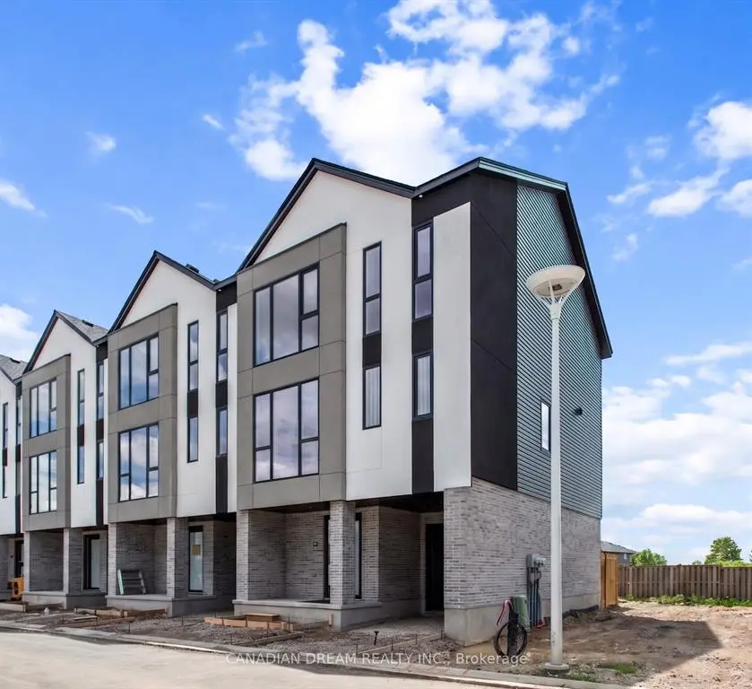 2927 Petty Road London image
