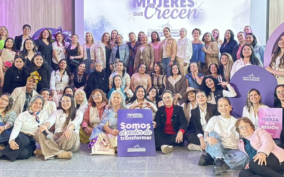 Proyecto Mujeres que Crecen · CCOA