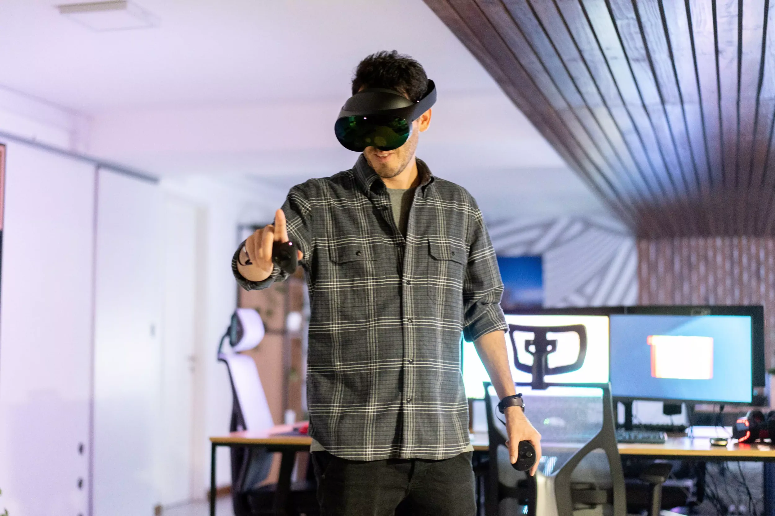 A Glimpse into the Transformative Power of Virtual Reality for Luxury Hospitality