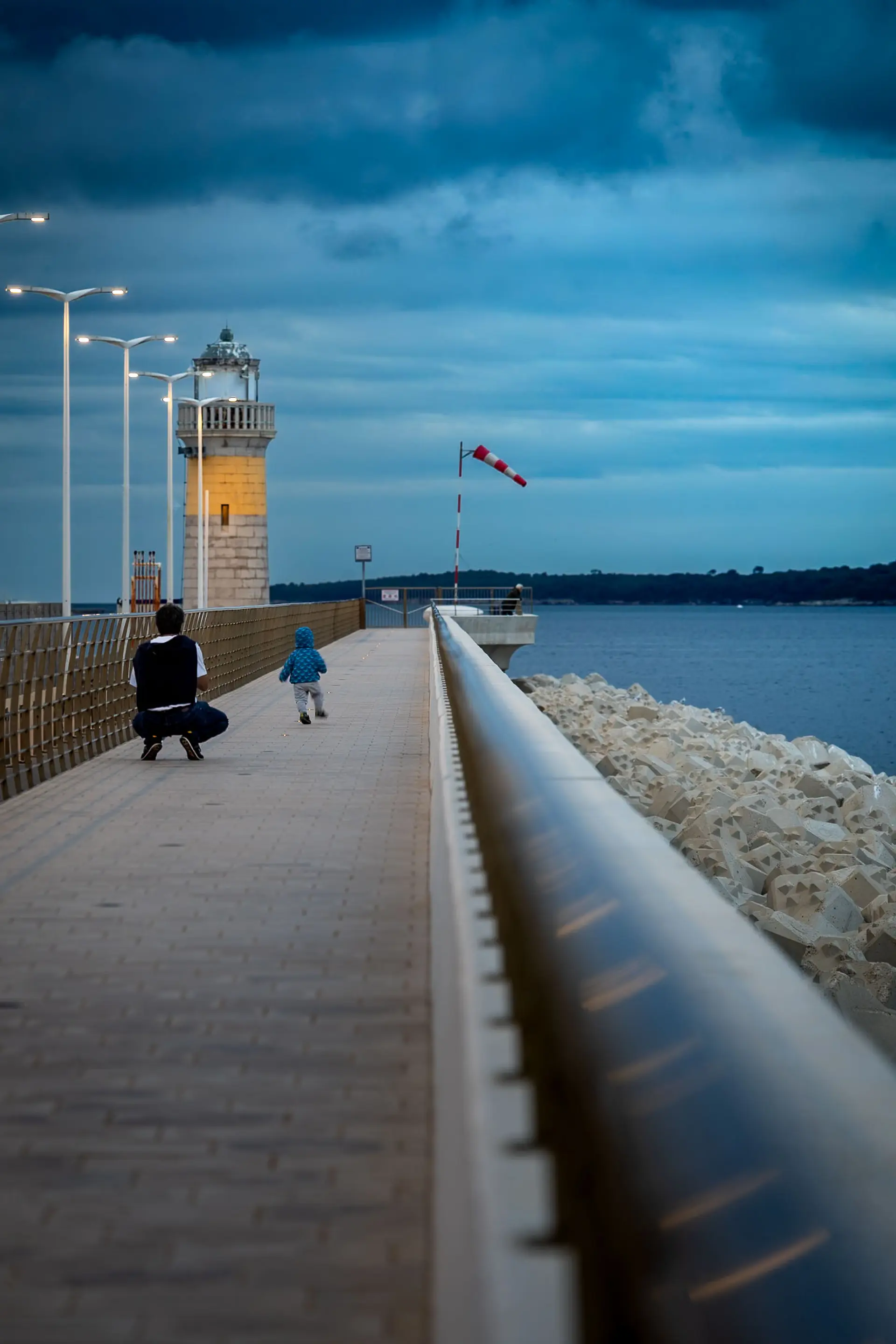 Cannes - Phare Port Canto