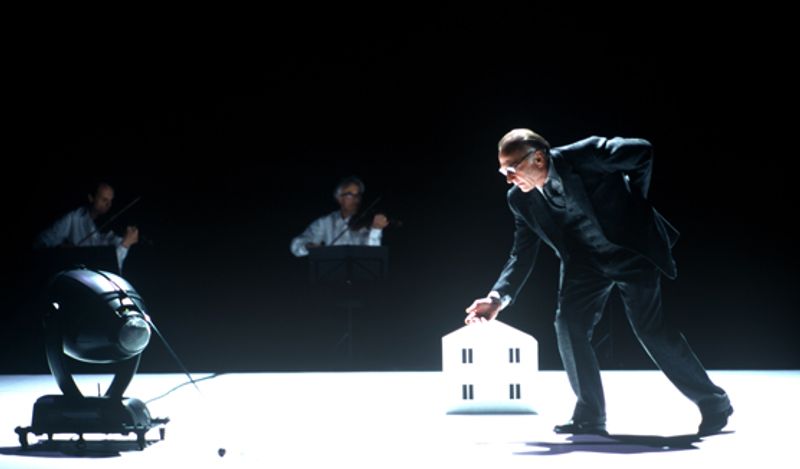 Eraritjaritjaka (CH)