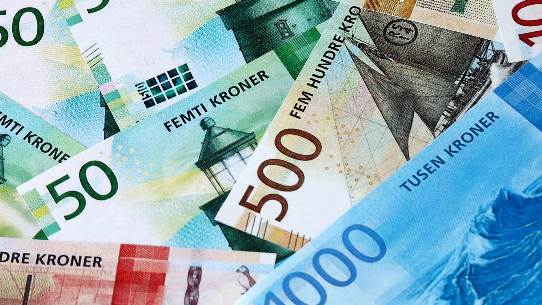 Norske kroner i en stabel