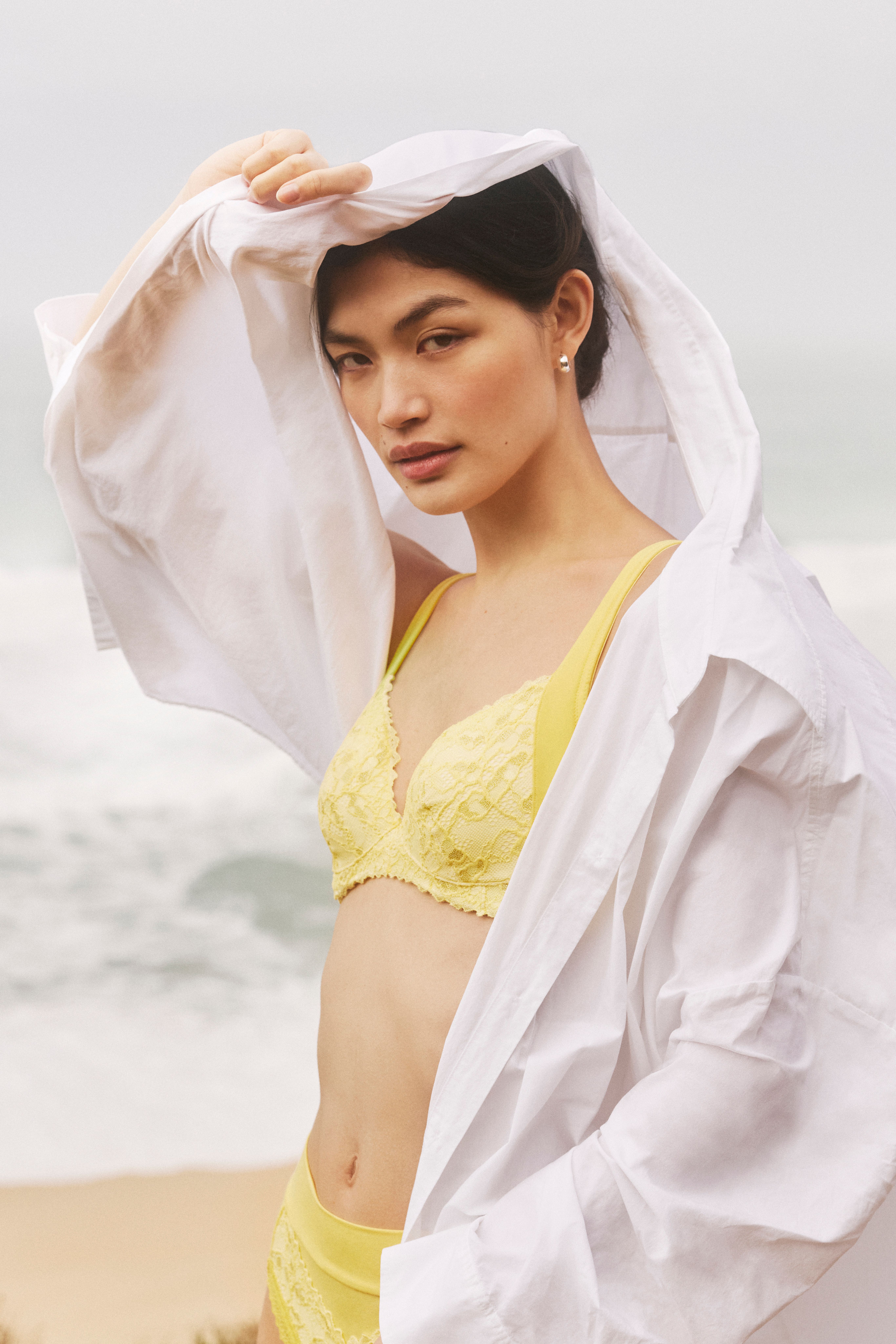 Showcasing the art of elegance in a global campaign dedicated to Asia