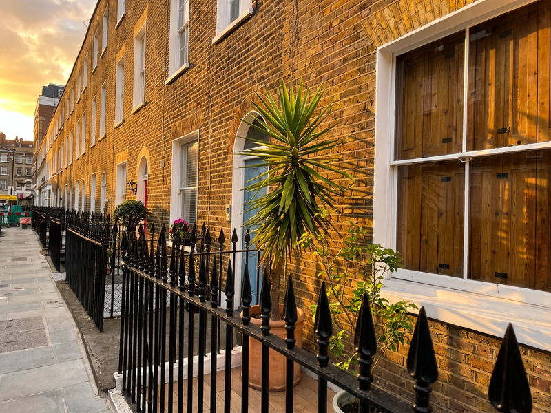 Elegant 1 Bed Apartment - Star St - photo 5