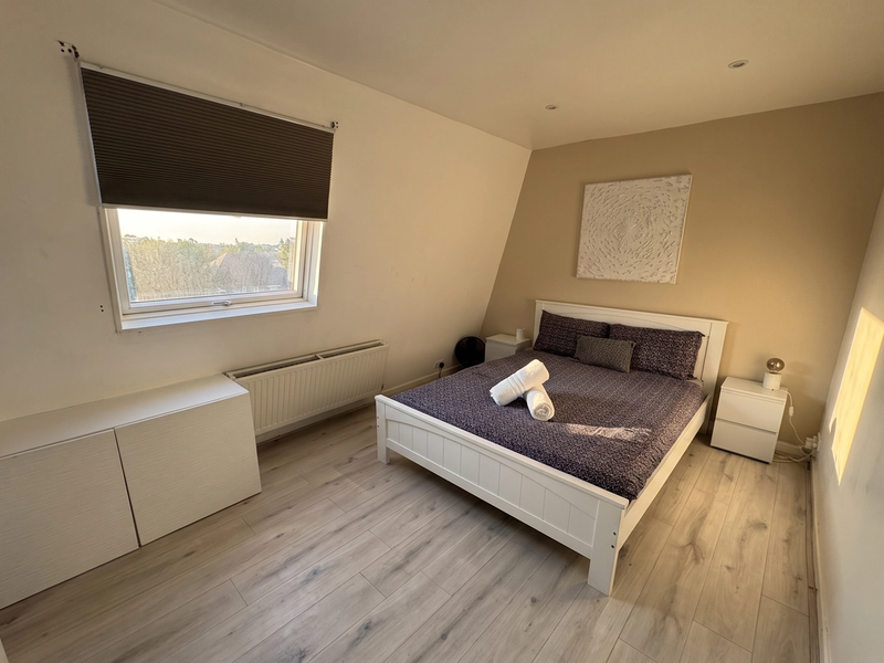 Stunning 1 Bed Apartment With Outdoor Private Terrace - photo 2
