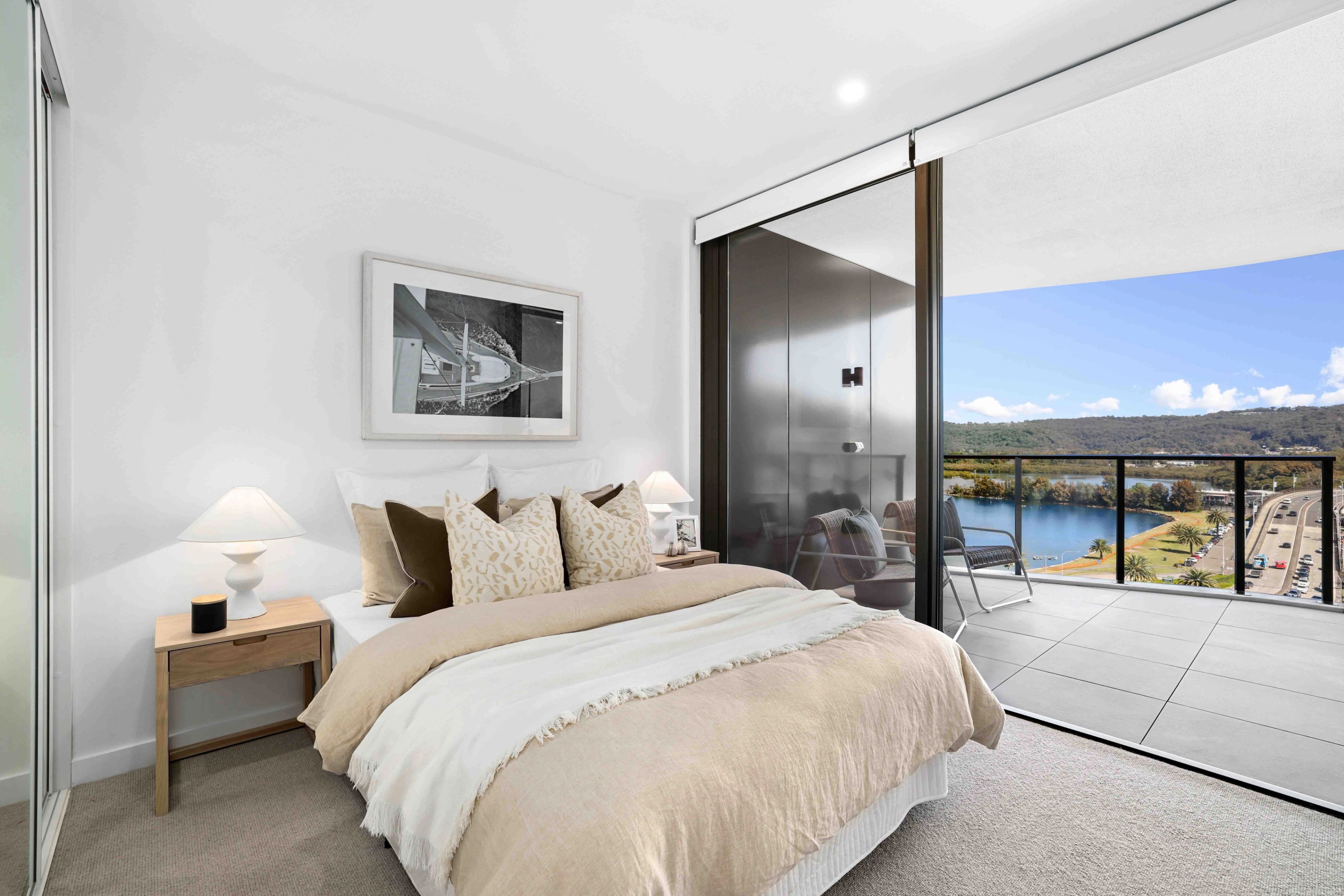 Bedroom, The Waterfront.