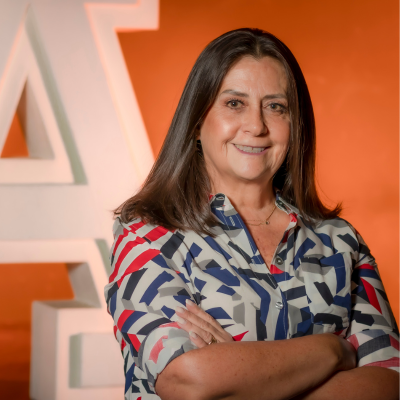 Dra. Laura King Lozano