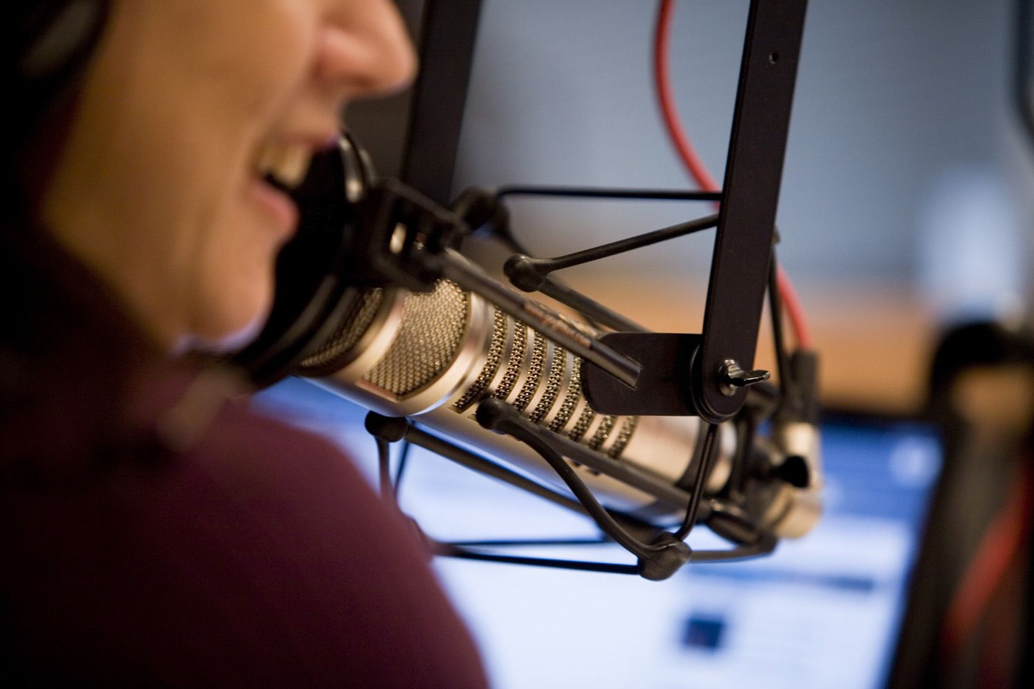 09.07.2025: Inteligencia Artificial en Medios Personalizados y Radiodifusión