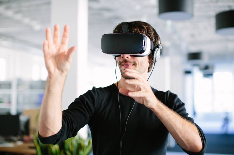 30.09.2025:realidad aumentada social (AR social)