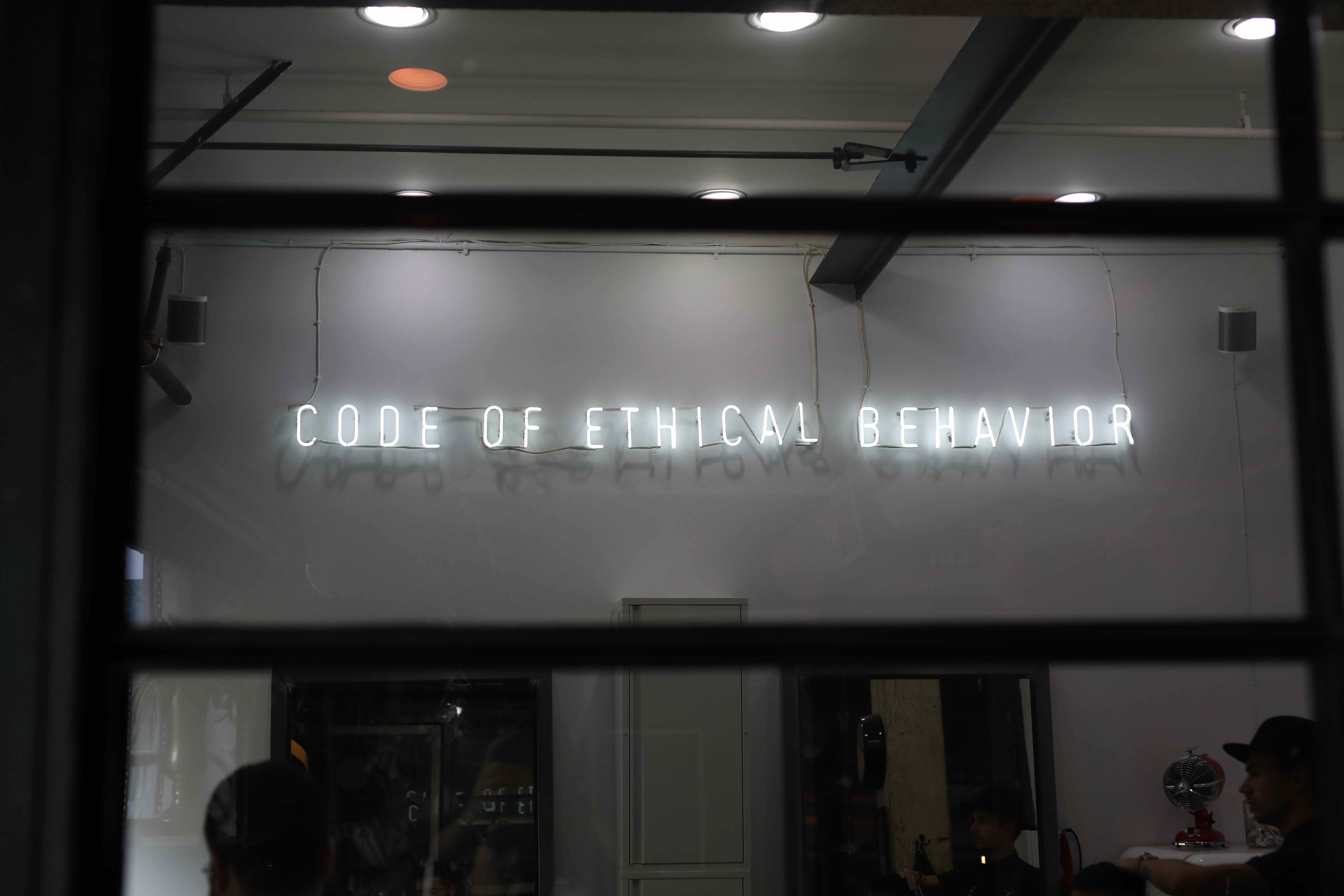 18.10.2025: Ética algorítmica y trabajo digital