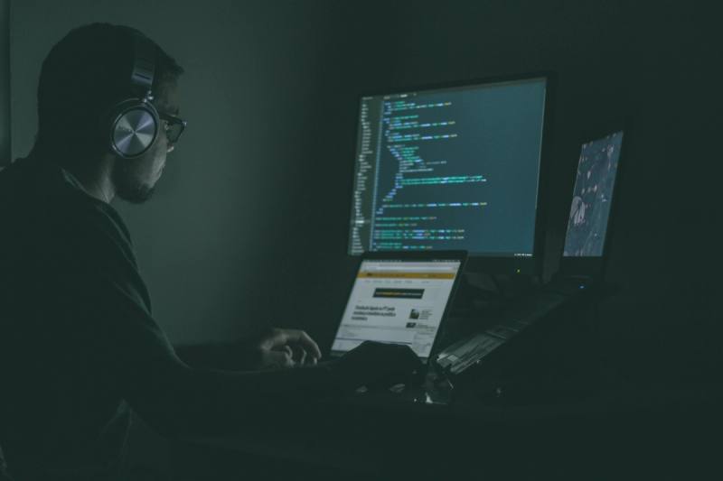 27.04.2026. Seguridad de agentes de IA: la identidad digital se convierte en la nueva frontera de la confianza