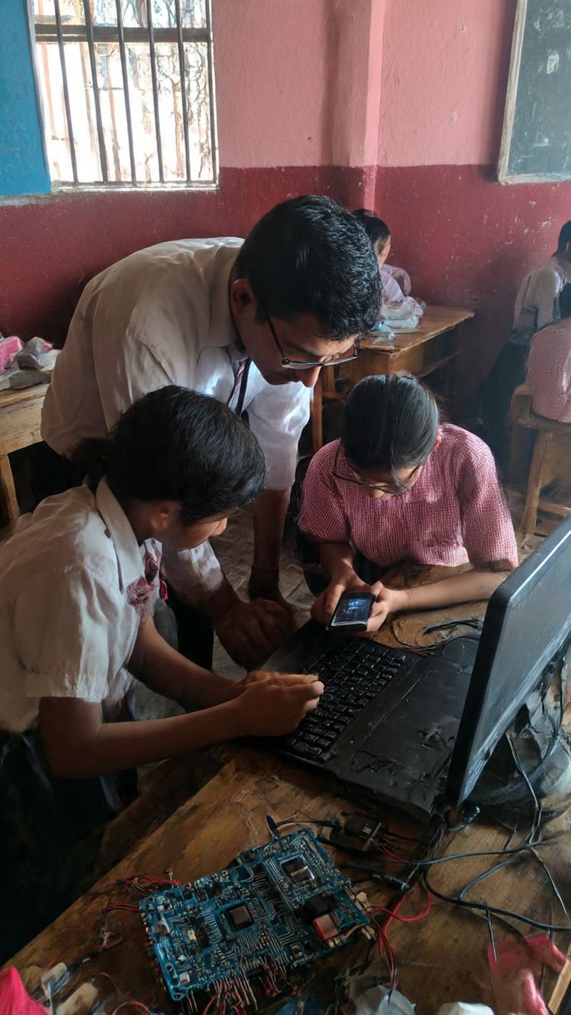 La inteligencia invisible: ética, cultura y sentido en la nueva madurez digital de México
