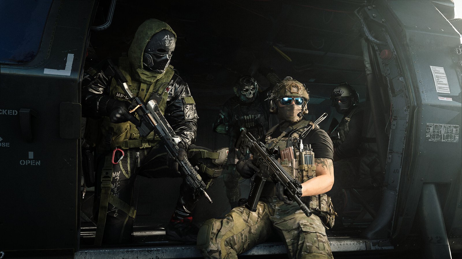 Esquadrão dentro de um helicóptero em Modern Warfare 4