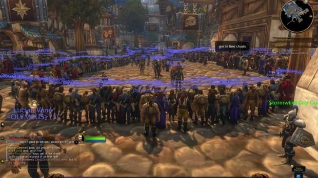 Jogadores explorando World of Warcraft Forever durante a beta