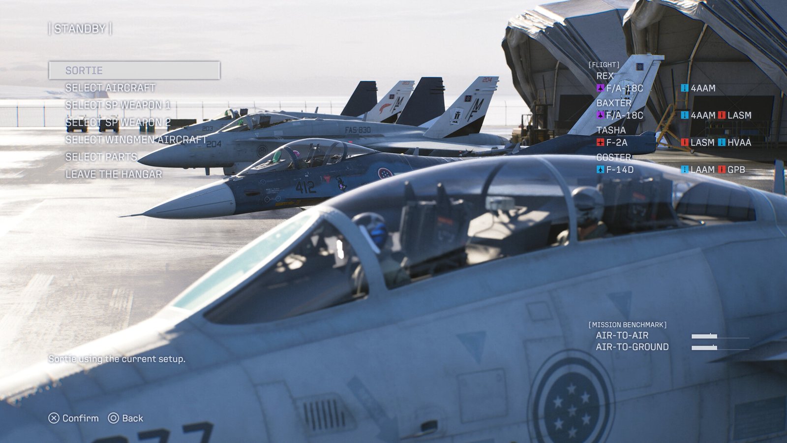 Caças em combate aéreo em Ace Combat 8: Wings of Theve