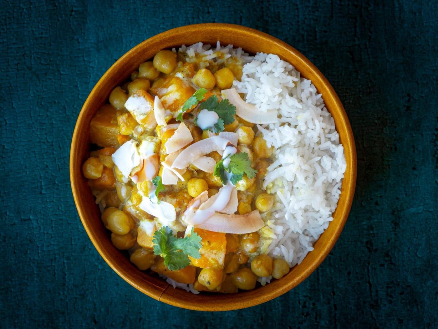 Vegan chickpea curry with rice and coconut