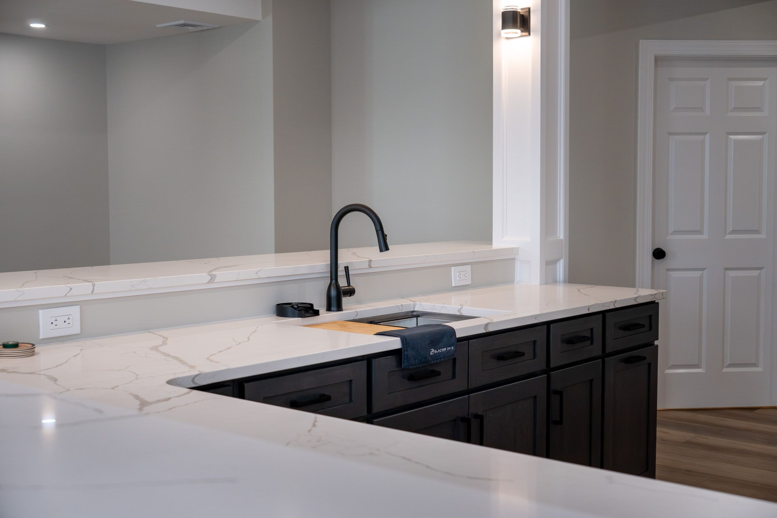 Wet bar