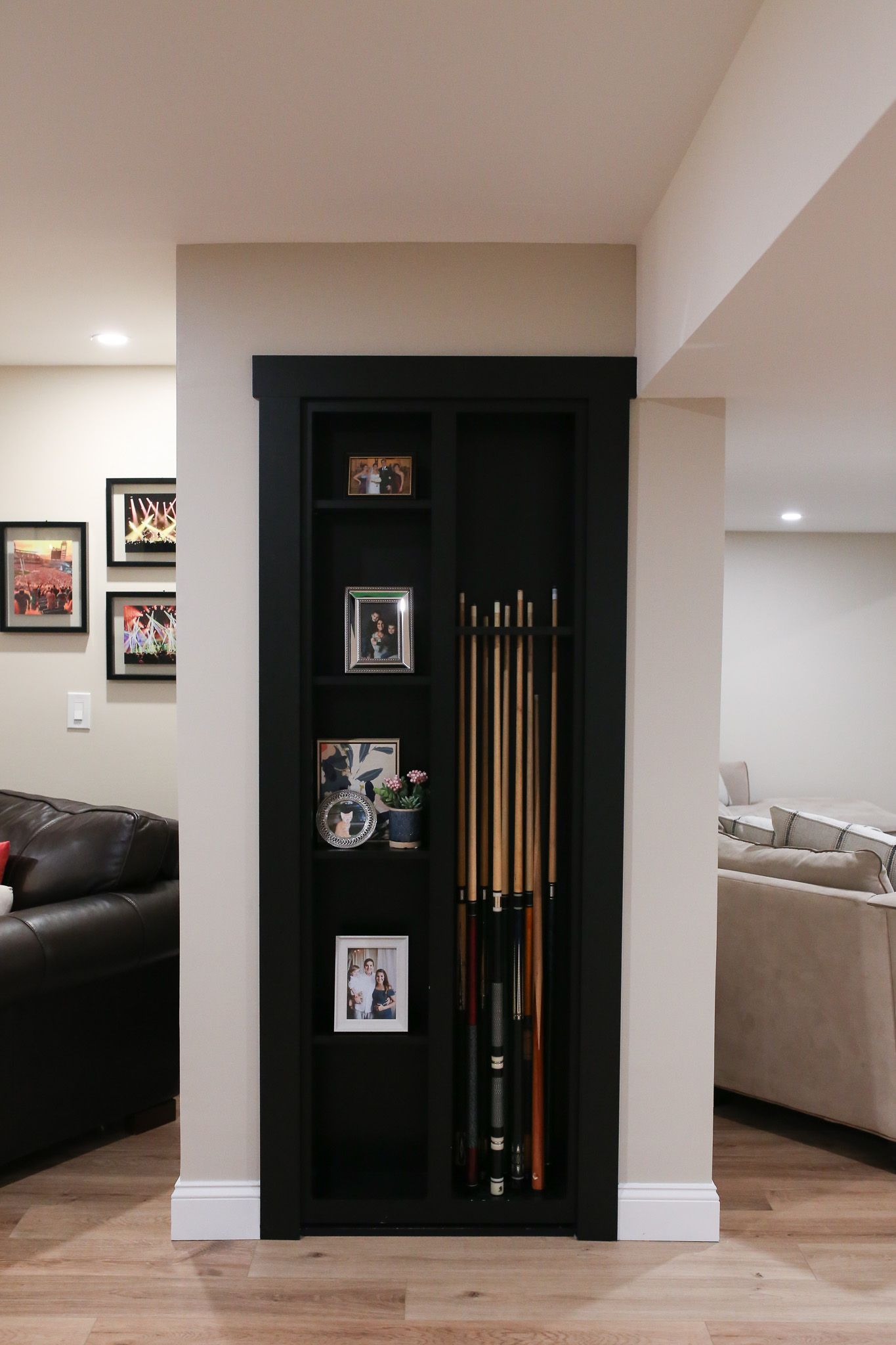 pool cue rack