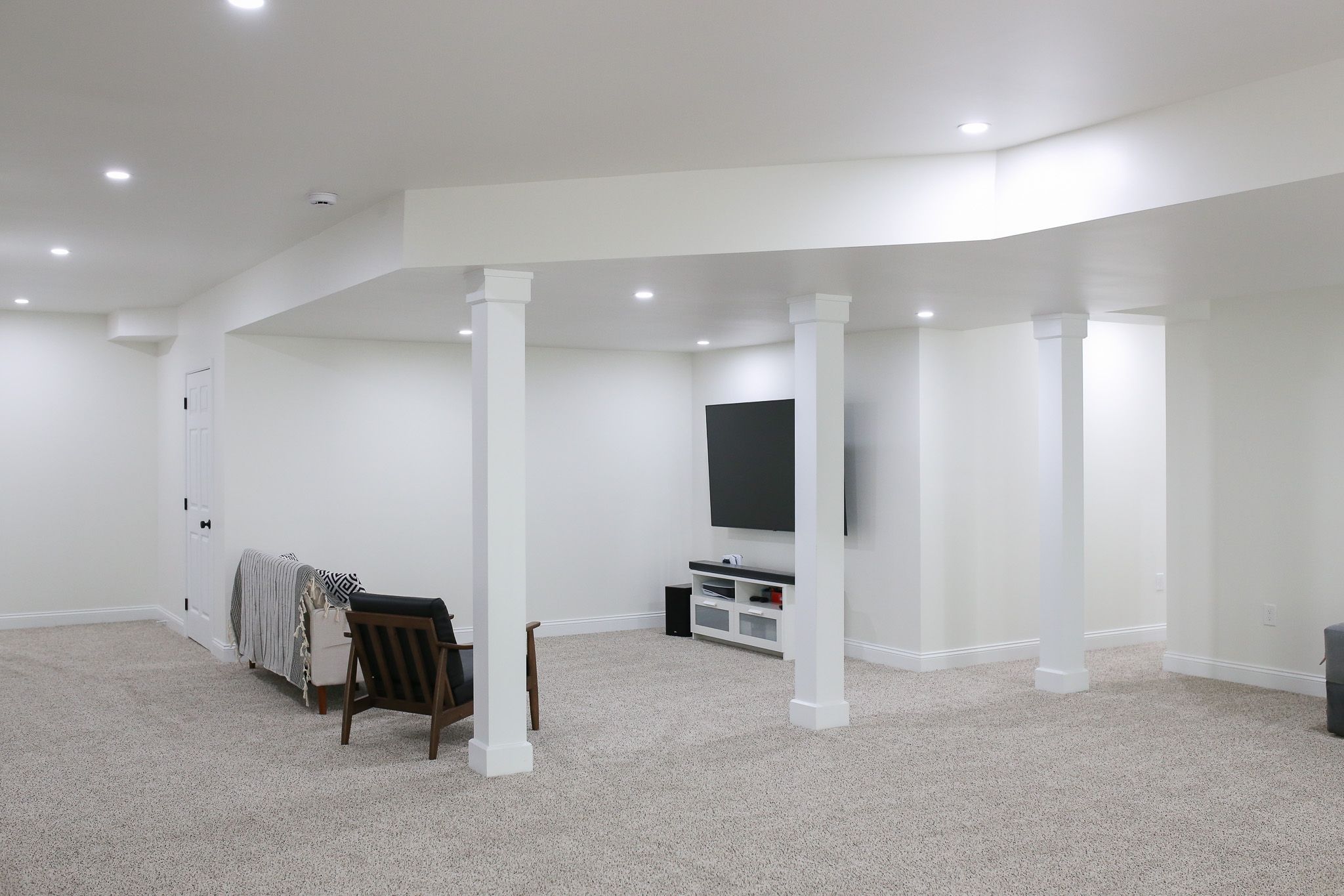 Entertainment area with a large TV