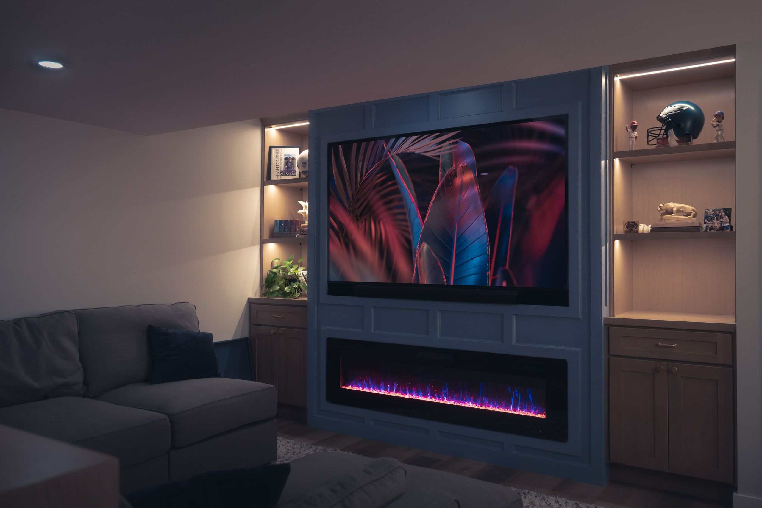 Entertainment center