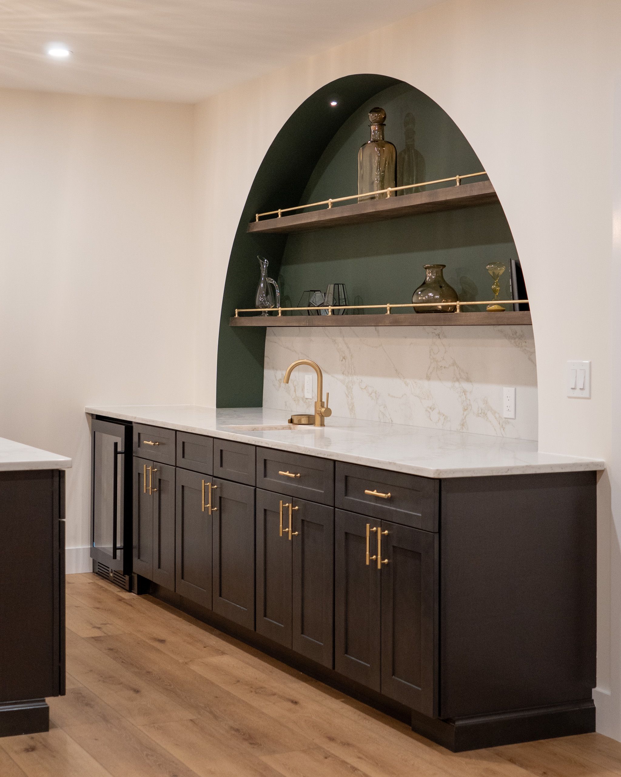 Wet bar with floating shelves