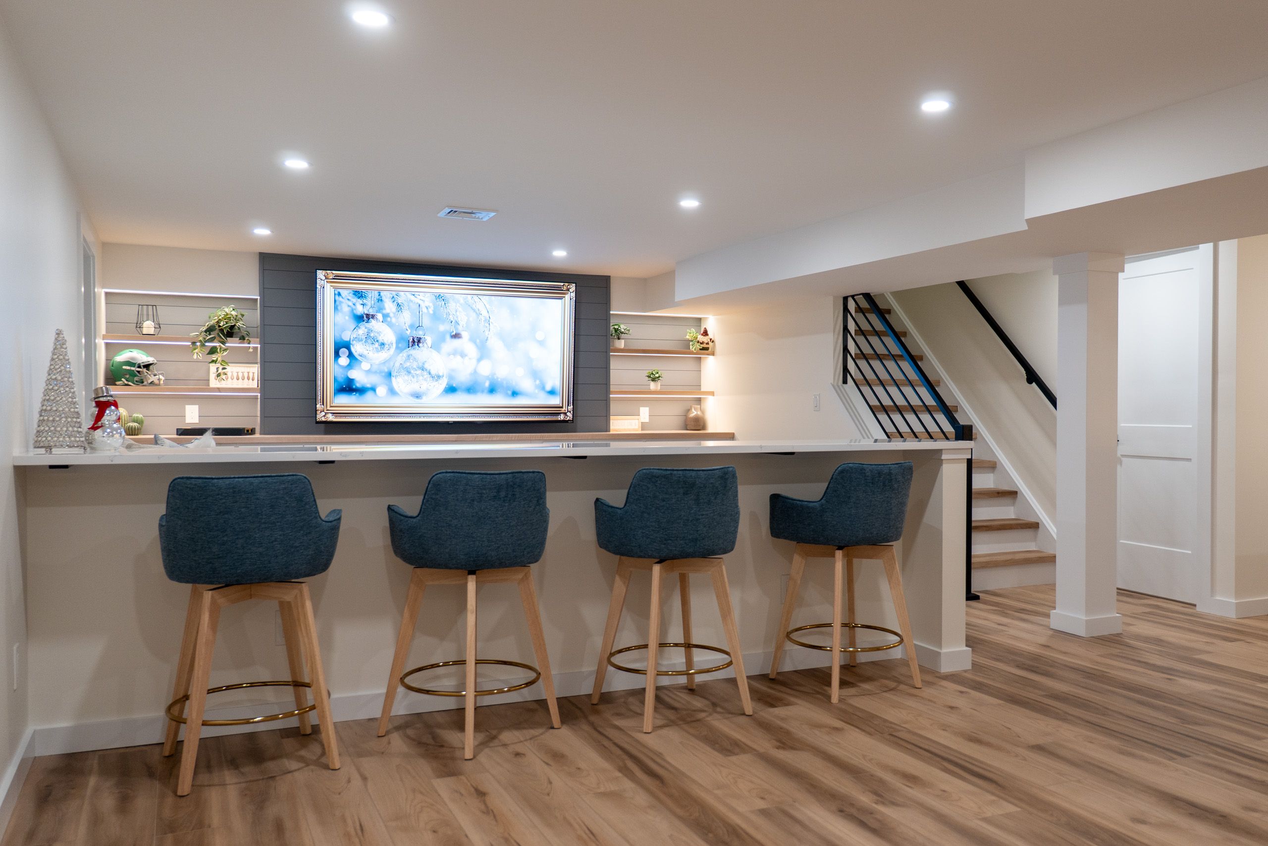Countertop wall with entertainment center behind it