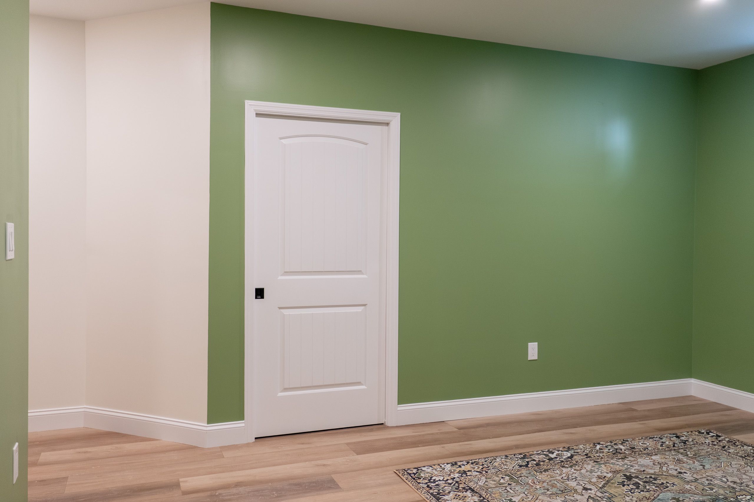 Room with green walls