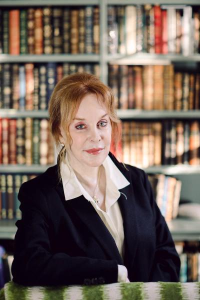 portrait of Melissa Pritchard